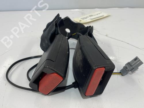 Used Seat buckle DACIA DUSTER (HM_) 1.5 dCi 115 (HMAD) (116 hp) 27884338