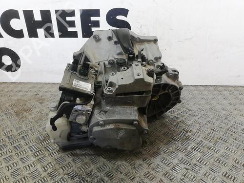gearbox-citroen-c4-cactus-2014-25667386 main image