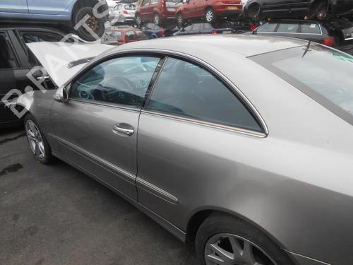 Used Right front shock absorber MERCEDES-BENZ CLK (C209) CLK 270 CDI (209.316) (170 hp) 25668714