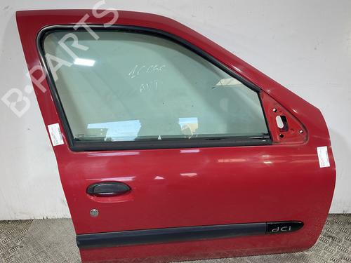 Used Right front door RENAULT CLIO II (BB_, CB_) 1.5 dCi (B/CB07) (65 hp) 28690499