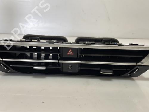 Used Air vent Air vent CITROËN C4 III (BA_, BB_, BC_) 1.5 BlueHDi 130 (BBYHZB) (131 hp) 25666758 25666758