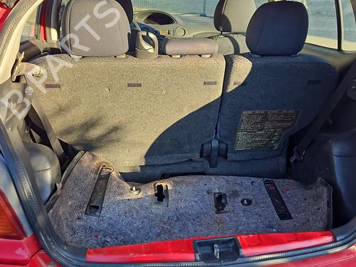 Used Parts TOYOTA YARIS (_P1_)  1.4 D-4D (NLP10_, NLP10R)  4598694