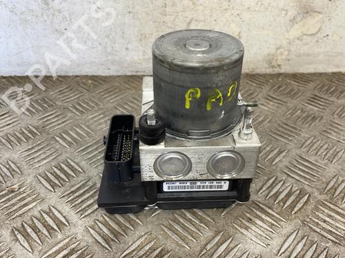 Used ABS pump PEUGEOT 3008 I MPV (0U_) 1.6 HDi (114 hp) 25669309