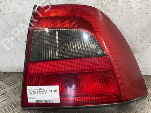 Used Right taillight OPEL VECTRA B Hatchback (J96) 2.2 DTI 16V (F68) (125 hp) 25669341