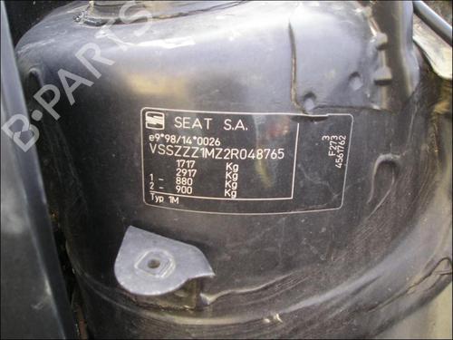 Left taillight SEAT LEON (1M1)  | BP25664350C34 