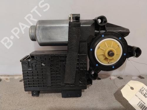 Used Right front window motor Right front window motor 38476432 38476432