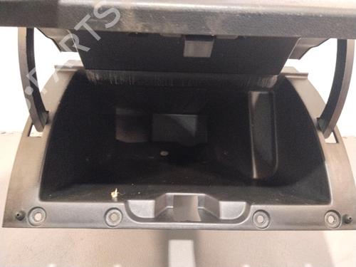 Used Glove box Glove box RENAULT MASTER III Platform/Chassis (EV, HV, UV) 2.3 dCi 130 RWD (HV01, HV10, HV11, HV12, UV01, UV10,... (130 hp) 40527960 40527960