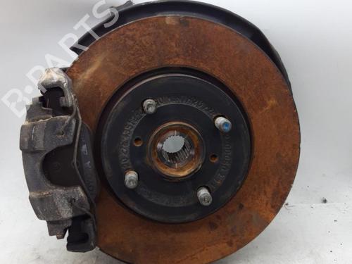 Used Left front steering knuckle Left front steering knuckle TOYOTA YARIS (_P13_) 1.0 (KSP130_, KSP130) (69 hp) 25671203 25671203