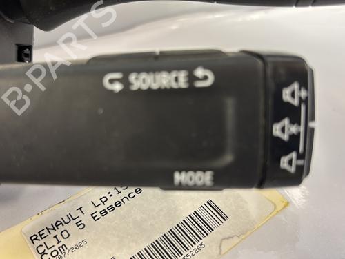 Steering column stalk RENAULT CLIO V (B7_) 1.0 TCe 100 (B7MT) | BP27575365I23 