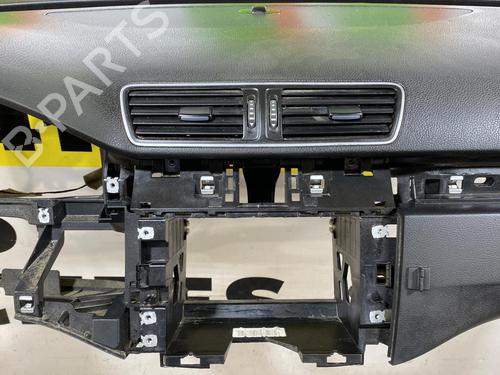 Dashboard VW PASSAT B7 Variant (365) 2.0 TDI | BP25662831C46  - Image 6