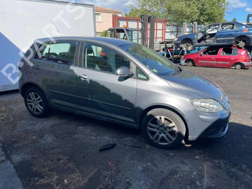 Used Left mirror VW GOLF PLUS V (5M1, 521) 1.4 TSI (122 hp) 25670281