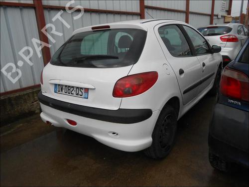 Bakspejl venstre PEUGEOT 206 Hatchback (2A/C) 1.4 i | BP25671176C26 