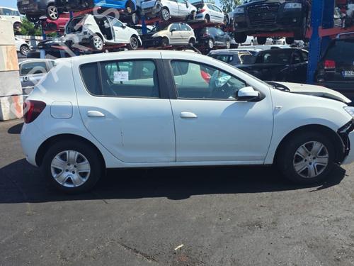 Used Engine Engine DACIA SANDERO II 1.0 SCe 75 (B8JC, B8JD, B8NC) (73 hp) 40279976 40279976