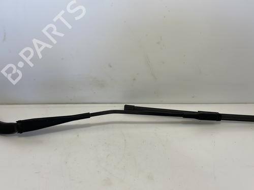 Used Front windshield wiper arm BMW 1 (F20) 116 d (116 hp) 25669052