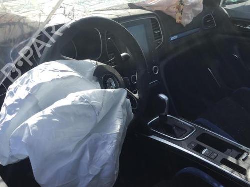 Used Right front driveshaft Right front driveshaft RENAULT MEGANE IV Hatchback (B9A/M/N_) 1.6 TCe 205 (B9MV) (205 hp) 25668196 25668196