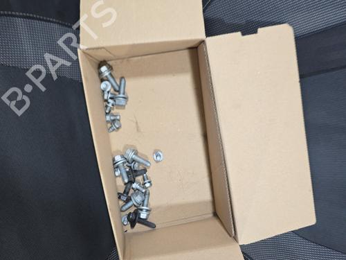 Used Rear seat Rear seat RENAULT CAPTUR I (J5_, H5_) 1.2 TCe 120 (118 hp) 30737149 30737149