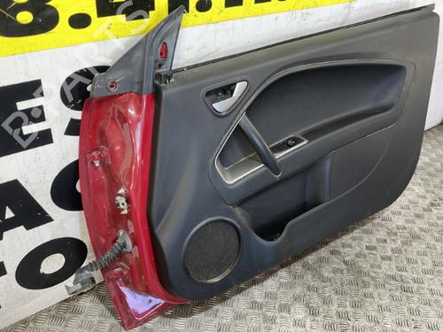 Used Right front door Right front door 25670207 25670207