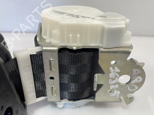 rear-right-seatbelt-citroen-c4-cactus-2014-26617973 main image