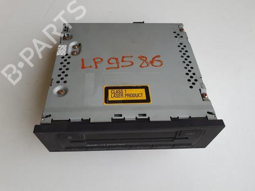 Radio AUDI A4 B6 Convertible (8H7) 2.5 TDI | BP25671237E6 - Image 3