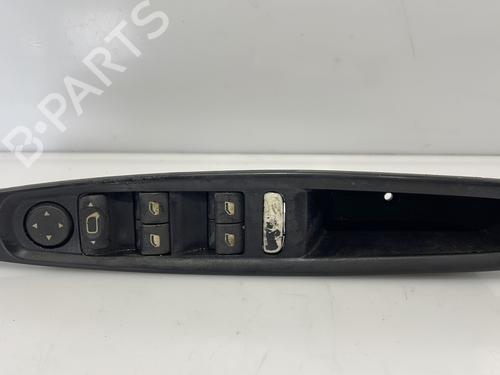 Used Left front window switch CITROËN C4 I (LC_) 1.6 HDi (90 hp) 25666811