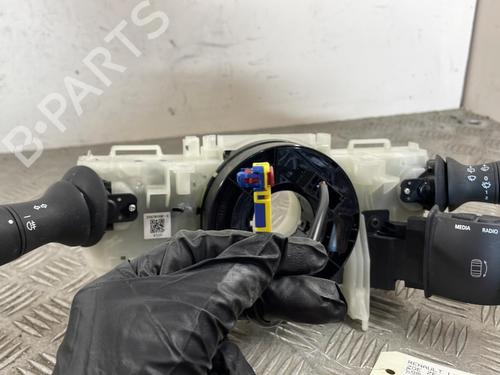 Steering column stalk RENAULT ZOE (BFM_) ZOE | BP25670621I23 