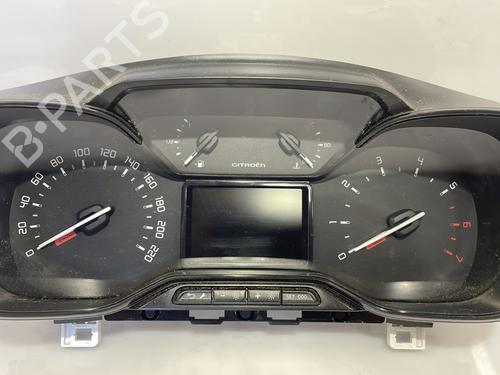 Used Instrument cluster CITROËN C3 III (SX) 1.2 PureTech 82 (83 hp) 26213494