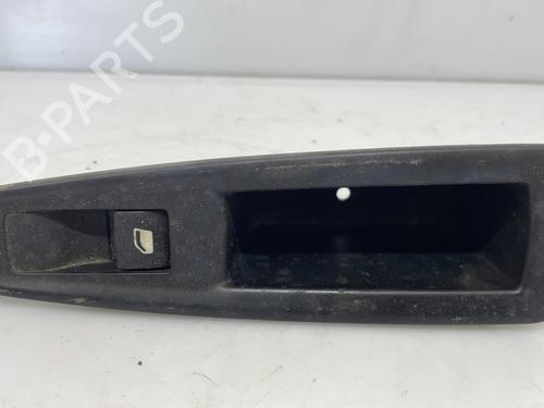 Used Right rear window switch CITROËN C4 I (LC_) 1.6 HDi (90 hp) 25661691