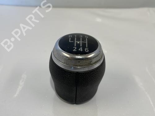 Used Gear lever RENAULT CLIO V (B7_) 1.5 Blue dCi 85 (B7AG) (86 hp) 29301219