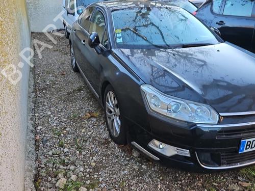Brugte CITROËN C5 III (RD_) 3.0 HDi 240 (RDX8CA) (241 hp) 2533807
