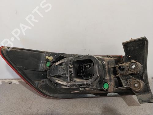 right-taillight-renault-clio-iv-bh_-2012-2013-2014-2015-2016-2017-2018-2019-2020-2021-37629615 main image