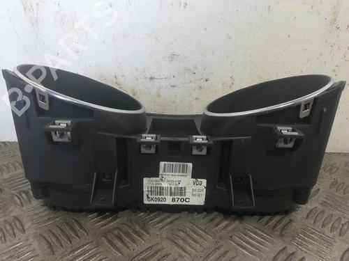 Used Instrument cluster VW GOLF VI (5K1) 2.0 TDI (110 hp) 25670550