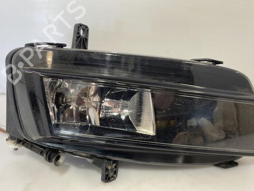 Used Right front fog light VW GOLF VII (5G1, BQ1, BE1, BE2) 1.4 TSI (140 hp) 27919808
