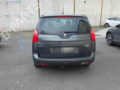 Feu arrière gauche PEUGEOT 5008 (0U_, 0E_) 1.6 BlueHDi 120 (120 hp) 31863322