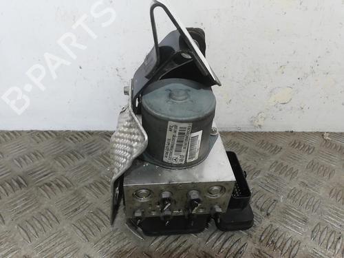 Used ABS pump ABS pump MERCEDES-BENZ GL-CLASS (X166) GL 500 4-matic (166.873) (435 hp) 25662631 25662631