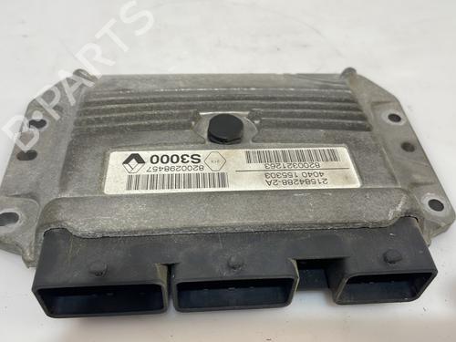 engine-control-unit-ecu-renault-scenic-ii-jm01_-2003-2004-2005-2006-2007-2008-2009-2010-26435964 main image