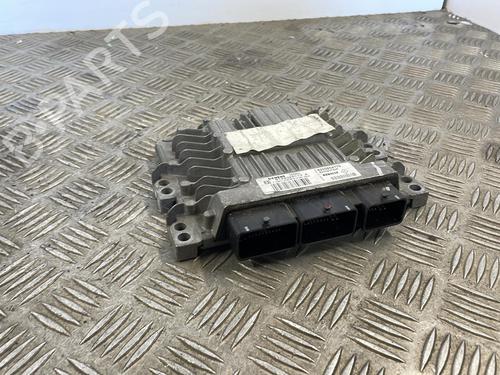 Used Engine control unit (ECU) Engine control unit (ECU) RENAULT SCÉNIC II (JM0/1_) 1.5 dCi (JM1E, JM16) (106 hp) 25670335 25670335
