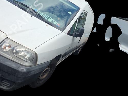 Used Left front fenders Left front fenders 39018040 39018040