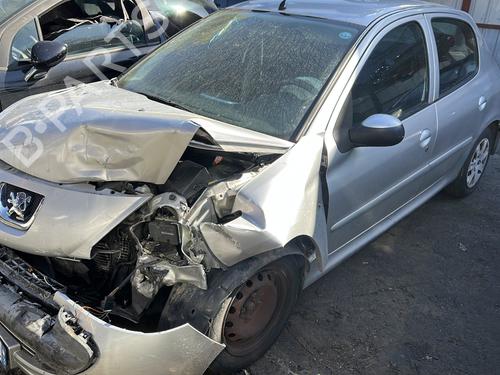 Left taillight PEUGEOT 206+ (2L_, 2M_) 1.4 HDi eco 70 | BP33176872C34 - Image 2