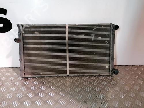 Used Water radiator Water radiator VW GOLF III (1H1) 1.9 TDI (90 hp) 25671245 25671245