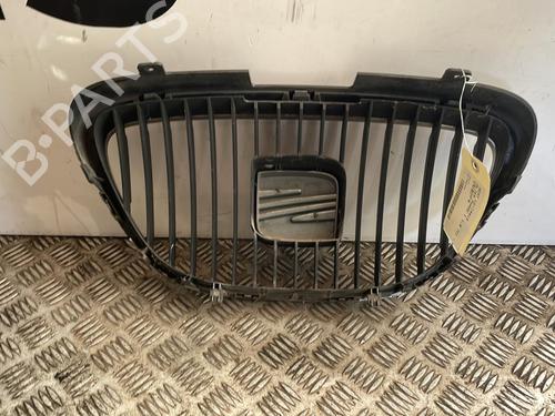 Used Grille SEAT ALTEA (5P1) 1.9 TDI (105 hp) 25670441