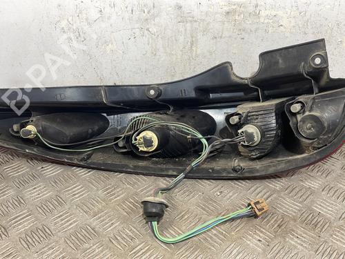 Right taillight NISSAN ALMERA TINO (V10) 2.2 dCi | BP25664408C35 