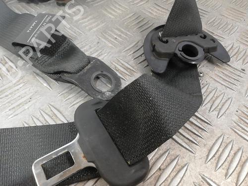 front-right-seatbelt-mazda-cx-3-dk-2015-25667416 main image