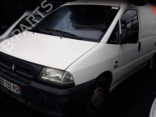 Right headlight CITROËN JUMPY I Van (BS_, BT_, BY_, BZ_) 1.9 D 70 | BP25669453C29 