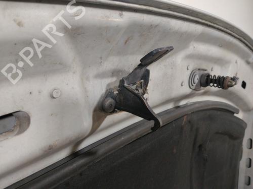 Used Hood Hood LAND ROVER RANGE ROVER III (L322) 4.4 4x4 (286 hp) 32241572 32241572