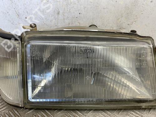 Used Right headlight Right headlight FIAT UNO (146_, 158_) 1.3 Turbo i.e. (101 hp) 25664398 25664398