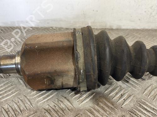Used Right front driveshaft Right front driveshaft LAND ROVER FREELANDER I (L314) 2.0 Td4 4x4 (112 hp) 25669657 25669657