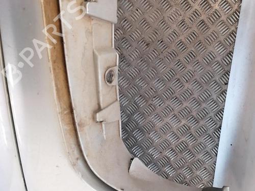 Used Front bumper VW TOURAN (1T1, 1T2) 1.9 TDI (105 hp) 25666042