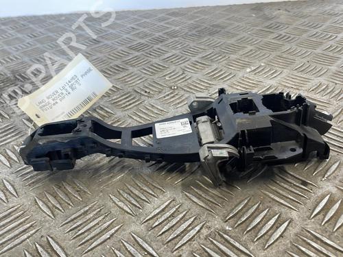 Used Front left exterior door handle LAND ROVER RANGE ROVER SPORT II (L494) 5.0 SCV8 4x4 (525 hp) 25667946
