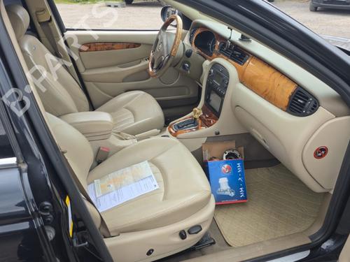 Brugte JAGUAR X-TYPE I (X400)  3.0 V6 All-wheel Drive  4563210