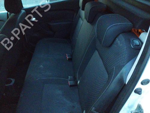 rear-left-seatbelt-dacia-sandero-ii-2012-32089034 main image